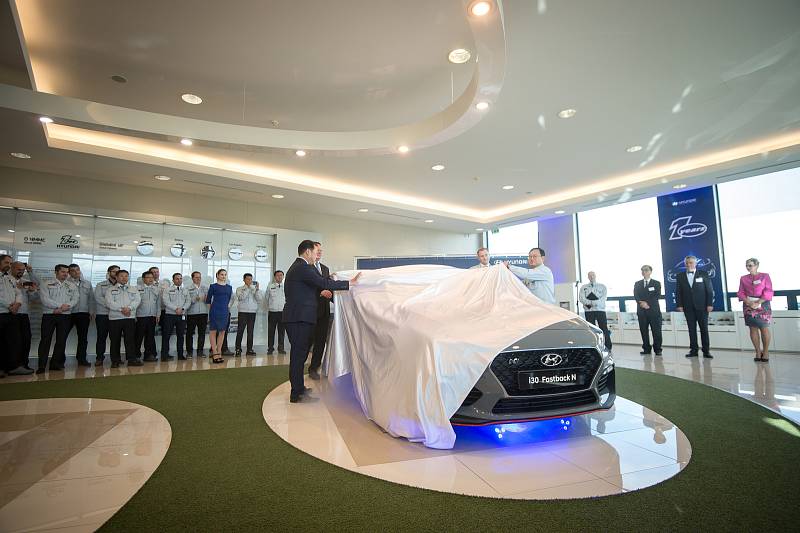 Oslavy 10. výročí zahájení sériové výroby automobilky Hyundai, 2. listopadu 2018 v Nošovicích. Na snímku Hyundai i30 Fastback N.