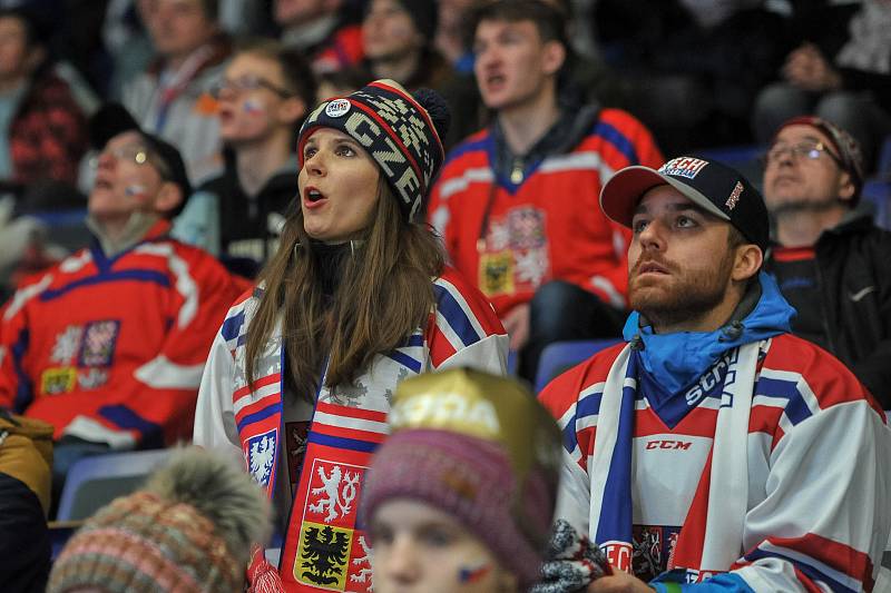 Olympijský festival v Ostravě, 23. února 2018. Sledování hokejového zápasu Česko-Rusko.