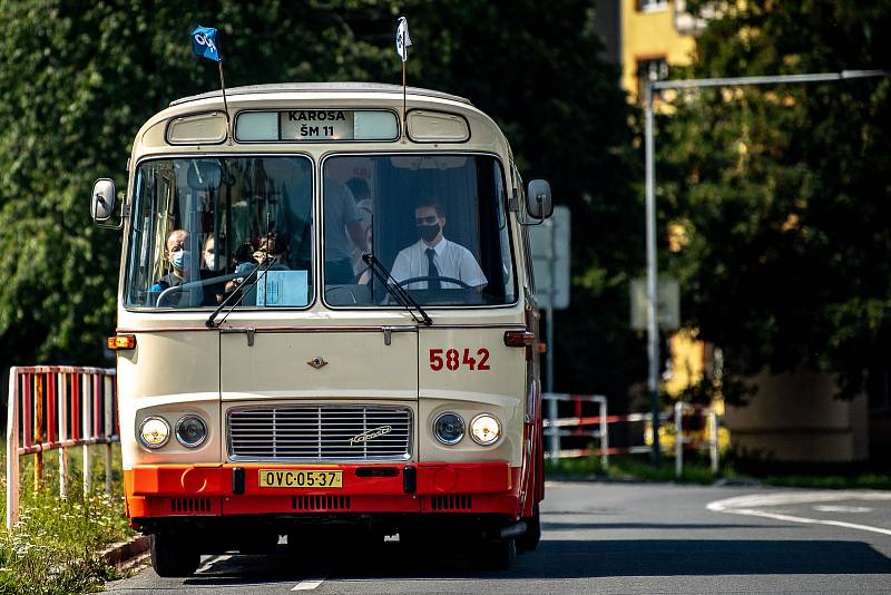 Jízdy historických vozidel Dopravního podniku Ostrava.