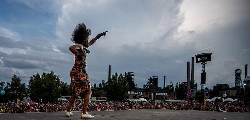 Hudební festival Colours of Ostrava, sobota 22. července 2017. Kapela Afro Celt Sound System.