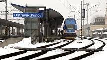 Čtyři nové CityElefanty, dvoupodlažní elektrické vlakové jednotky, budou vozit pasažéry na trati mezi Studénkou a Mosty u Jablunkova.