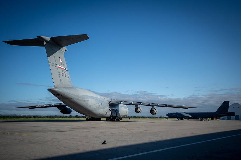 Přílet amerického transportní letoun Lockheed C-5M Super Galaxy, 18. září 2019 v Mošnově