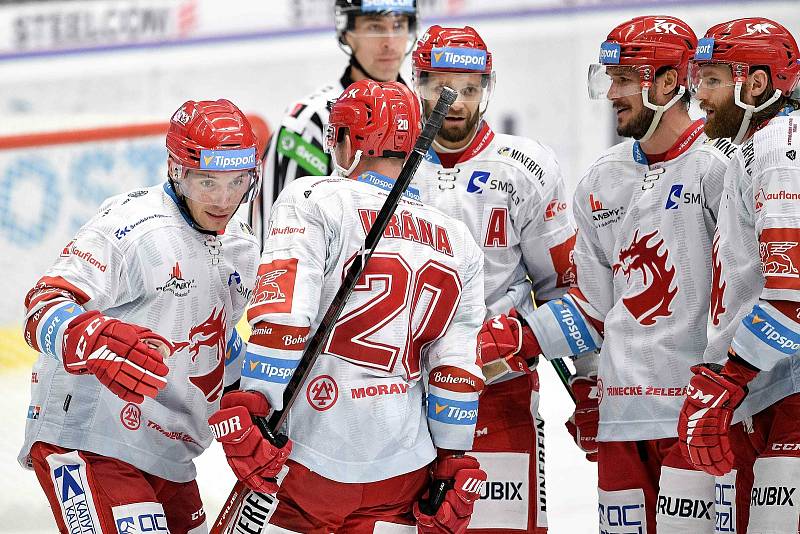 Utkání 8. kola hokejové extraligy: HC Vítkovice Ridera - HC Oceláři Třinec, 20. října 2021 V Ostravě. (vlevo) Marko Daňo z Třince.