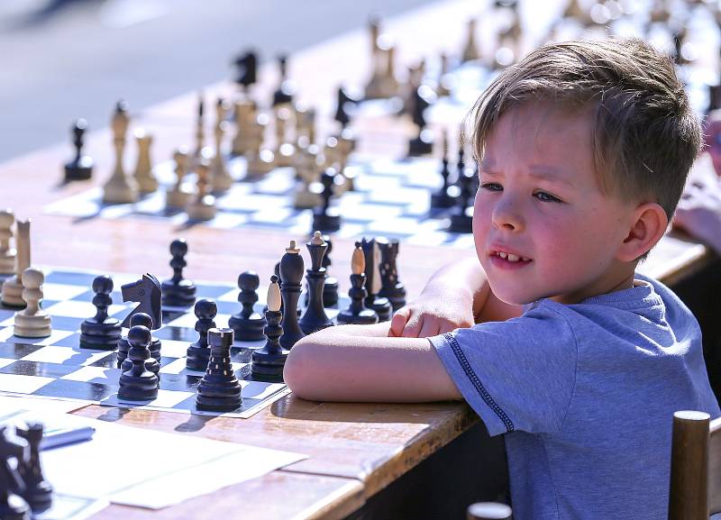 Šachová simultánka v Ostravě 25. dubna 2019.