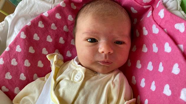 Magdalena Glossová, Vítkov narozena 19. dubna 2021 v Opavě míra 49 cm, váha 3190 g. Foto: Tereza Fridrichová