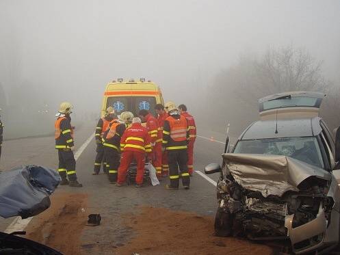 Nehoda dvou aut na Polanecké ulici v Ostravě