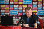 Fotbalový trenér Pavel Vrba během tiskové konferenci na Letné coby nový kouč Sparty Praha (čtvrtek 4. února 2021).