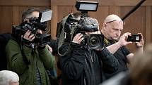 Krajský soud začal projednávat žádost Petra Kramného odsouzeného za dvojnásobnou vraždu, o obnovu řízení, 29. listopadu 2022, Ostrava. Média na soudě