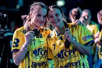 Florbalistky FBC Ostrava vybojovaly při své premiéře v evropském Poháru mistryň ve finském městě Lempäälä bronzové medaile, když v nedělním souboji o 3. místo porazily švýcarský tým Kloten-Dietlikon Jets 4:2.