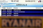 První let z Ostravy do Londýna. Pravidelná linka společnosti Ryanair bude do Londýna létat třikrát týdně.
