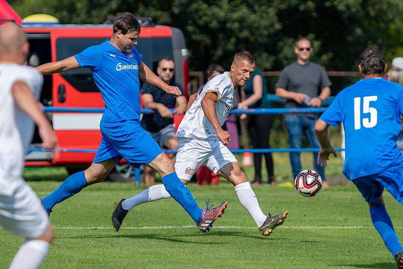 Kopeme za fotbal,TJ Břidličná-Real Top Praha.