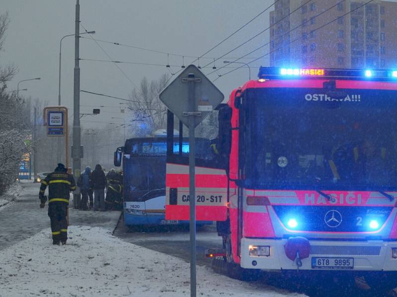 Požár autobusu v Ostravě