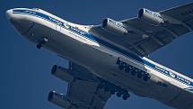 Letadlo Antonov An-124 Ruslan prolétá nad Ostravou 13. září 2021.