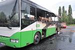 V Ostravě-Kunčicích hořel ve čtvrtek ráno autobus. Odhadovaná škoda činí 2,5 milionu korun.