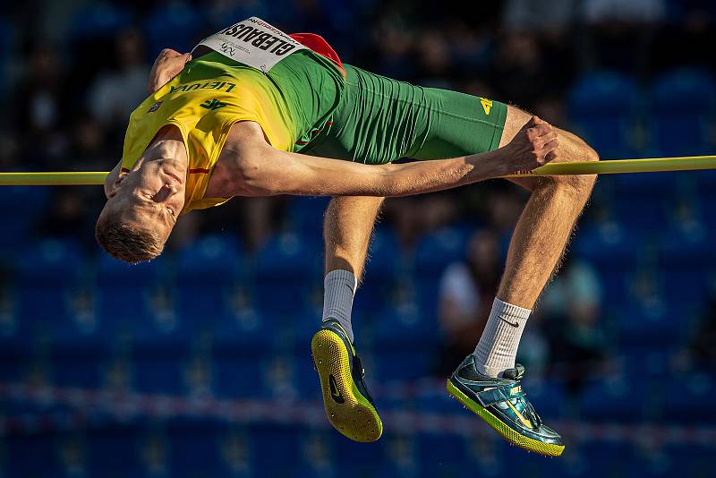 Zlatá tretra Ostrava - 59. ročník atletického mítinku, 8. září 2020 v Ostravě. Skok vysoký Andrijus Glebauskas.