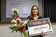 Oděvní návrhářka Darina Ermisová se stala vítězkou druhého ročníku soutěže Lady Business 2016. 