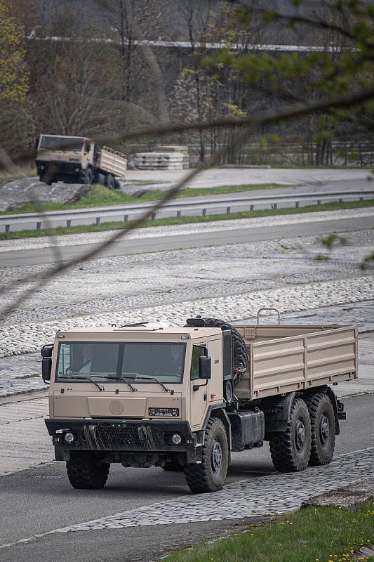 Představení v pořadí desetitisícího vozu Tatra vyrobeného ve společnosti TATRA TRUCKS a.s., 27. dubna 2022 v Kopřivnici.