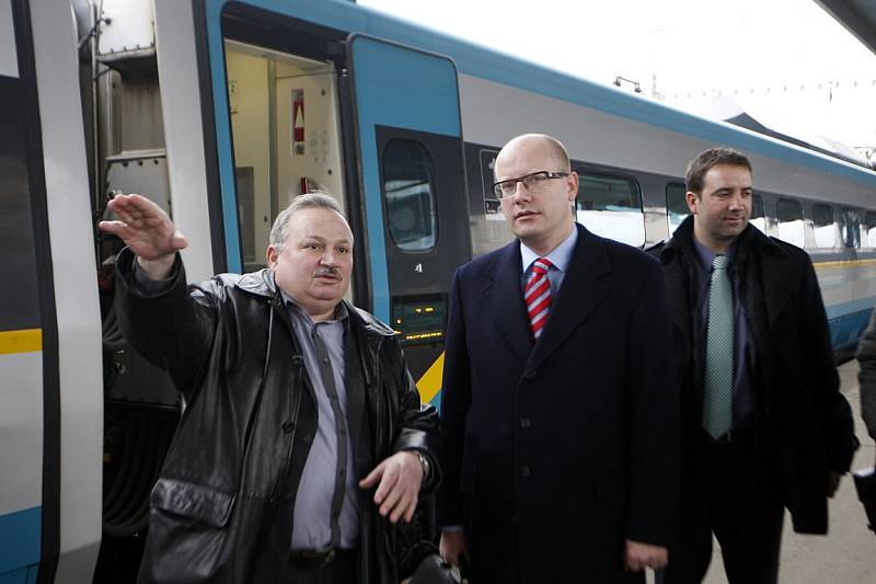 Premiér České republiky Bohuslav Sobotka do Ostravy dorazil vlakem na ostravské hlavní nádraží.