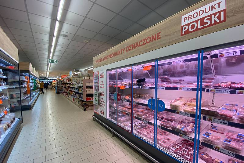 Prodejna Lidl, 1. února 2022 v polském Těšíně.