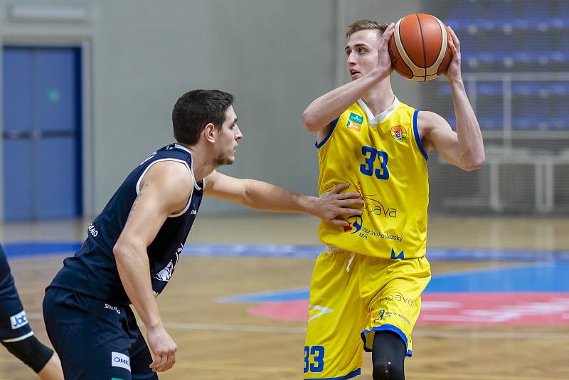 BK Opava - Děčín 87:70, 14. prosince 2019