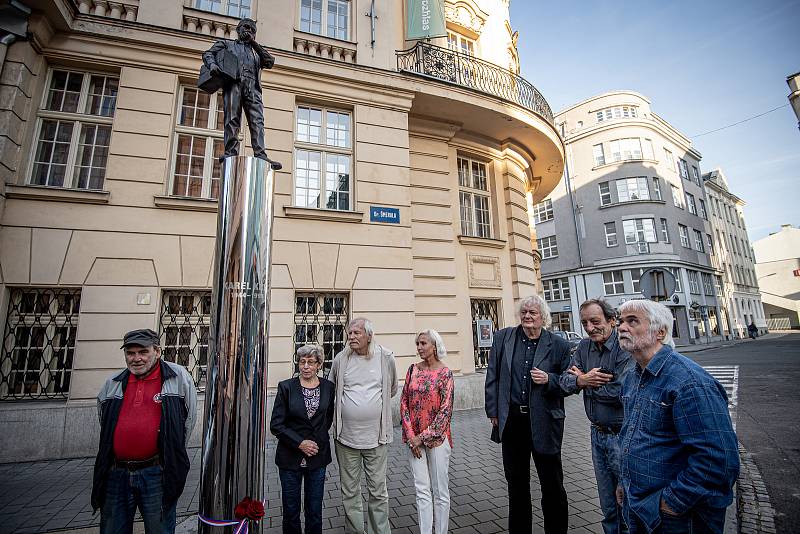 Pocta Karlu Krylovi v baru U Waldemara, 30. září 2021 v Ostravě.