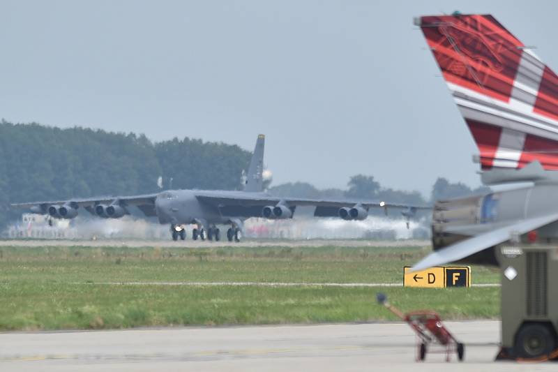 Dny NATO 2018. Americký bombardér B-52H Stratofortress.