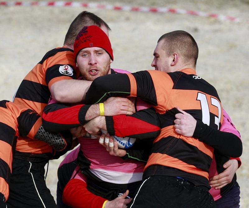 Snow rugby na Skalce.