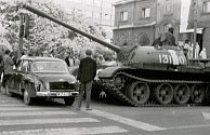 Srpen 1968 na severní Moravě a ve Slezsku: demonstrace, zaťaté pěsti a nadávky.