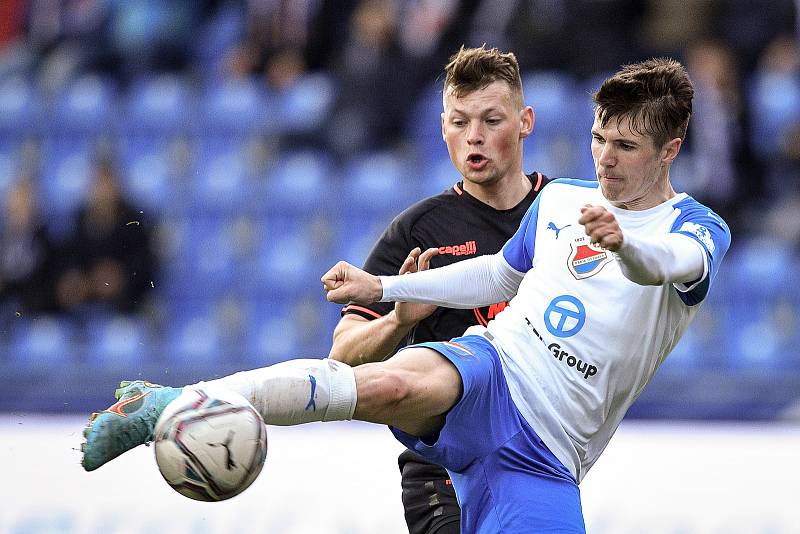 Utkání 30. kola první fotbalové ligy: FC Baník Ostrava - FK Jablonec, 20. dubna 2022 v Ostravě. (střed) David Buchta z Ostravy.