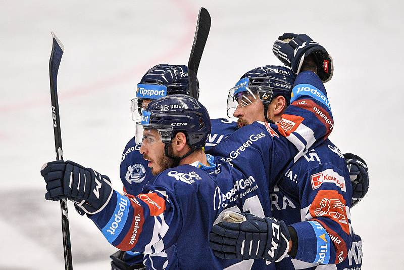 Utkání 38. kola hokejové extraligy: HC Vítkovice Ridera - HC Oceláři Třinec, 4. ledna 2022 v Ostravě. (střed) radost Domonik Lakatoš z Vítkovic.