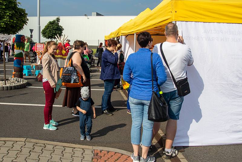 Farmářské trhy u nákupního centra Futurum, 1. června 2019 v Ostravě