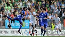 Utkání 29. kola první fotbalové ligy: MFK Karviná - Baník Ostrava, 19. května 2018 v Karviné. (zleva) Diop Dame, Panák Filip a Hrubý Robert.