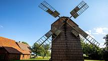 Partutovický dřevěný větrný mlýn, léto 2021.