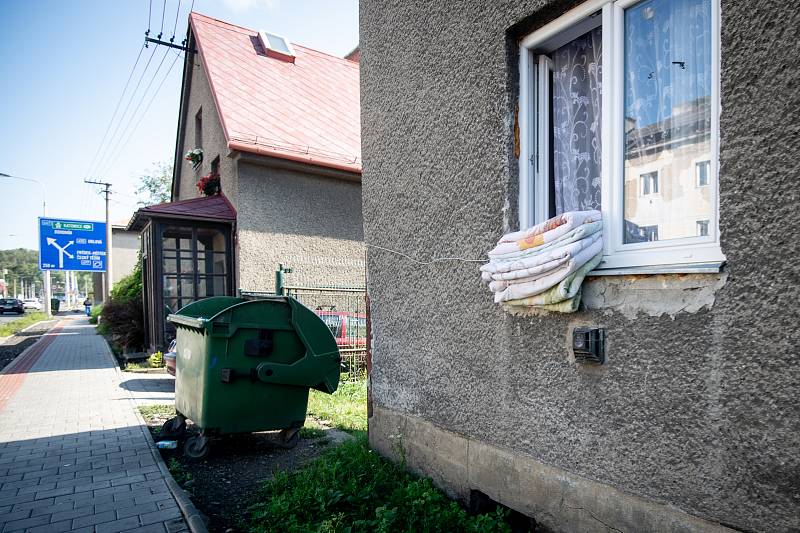 Ostravská městská část Muglinov, Muglinovská ulice a její okolí, zaří 2019 .