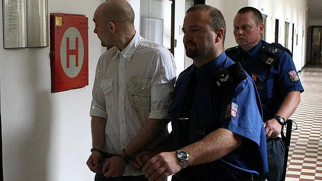 Jan Mýlek z Ostravy se svým odvoláním neuspěl. Ve vězení stráví pět let a osm měsíců.
