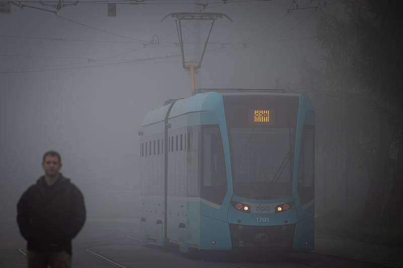 Slavnostní převzetí čtyřicáté tramvaje Stadler nOVA, 23. října 2019 v Ostravě. Na snímku první Stadler nOVA (1701).