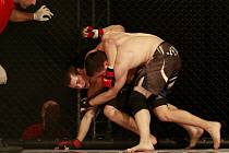 První galavečer v MMA Victory Fighting Championship se povedl.