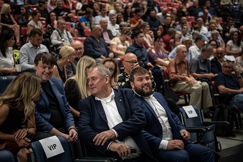 Veřejná debata o plánu propojení centra Ostravy s Dolní oblastí Vítkovic (DOV), 15. června 2022 v Ostravě.