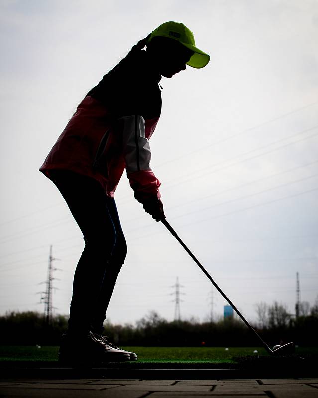 Zahájení golfové sezóny v Golf Park Lhotka.