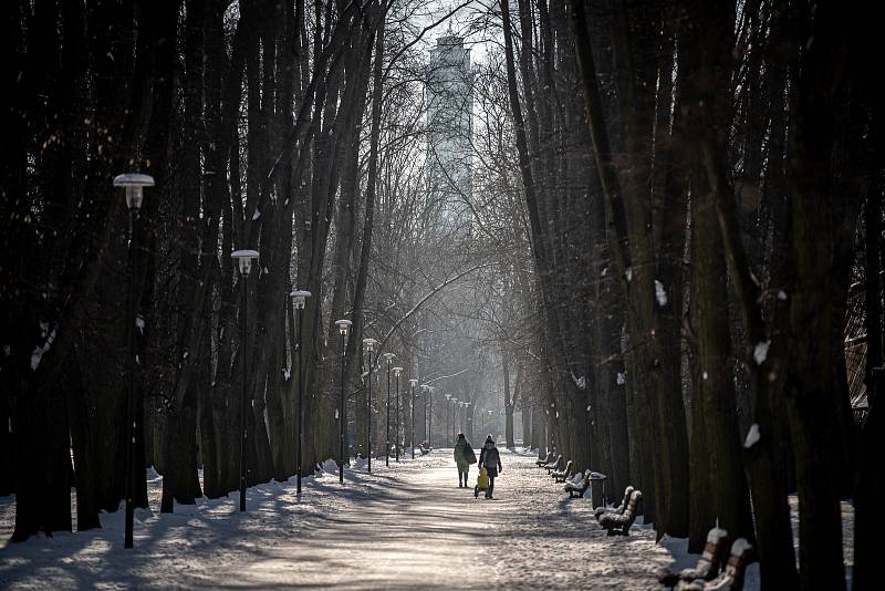 Mrazivá zima v centru Ostravy, 15. února 2021.