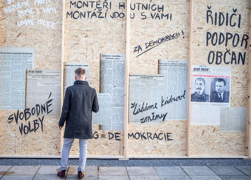 Víkend v Ostravě se nese ve znamení oslav 30. výročí sametové revoluce. Na snímku Masarykovo náměstí, sobota 16. listopadu 2019.