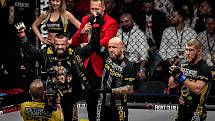 MMA Octagon 11 v Ostravar aréně, 16. března 2019 v Ostravě. Na snímku (v červeném) Karlos Vémola proti Pawel Brandýs.