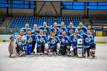 Tým moravskoslezských záchranářů vyhrál mezinárodní hokejový turnaj v Blansku.