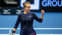 Tenisový turnaj žen WTA Agel Open 2022, 9. října 2022, Ostrava. Iga Swiatek z Polska - Barbora Krejčíková (ČR). Barbora Krejčíková (ČR).