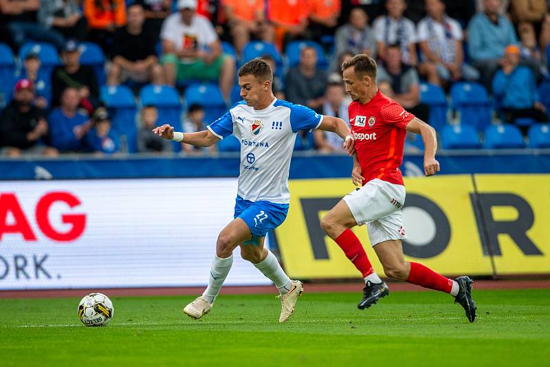 Utkání 6. kola první fotbalové ligy: Baník Ostrava - Zbrojovka Brno, 31. srpen 2022, Ostrava. Zleva Filip Kaloč z Ostravy.