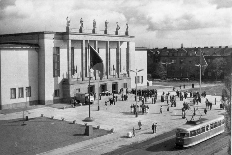 Dům kultury města Ostravy, foto z roku 1963.