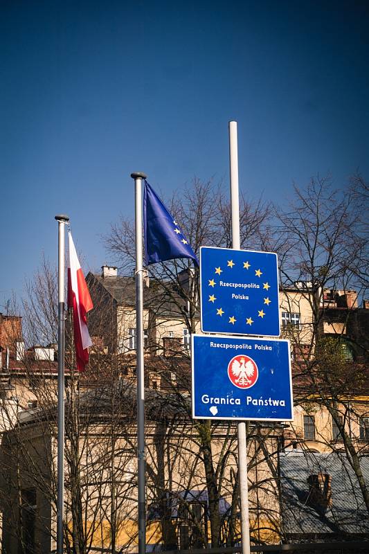 Takto nafotil situaci na hranici s Polskem mezi Českým Těšínem a Těšínem náš čtenář Martin Sojka. 