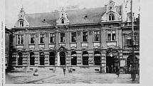 Na místě zbořeného nejstaršího obecního hostince U zeleného stromu vyrostl po roce 1888 hotel National. Později ho nahradil nový hotel přejmenovaný na Palace.