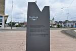 Židovský památník se vrátil před ostravské vlakové nádraží, červenec 2022.