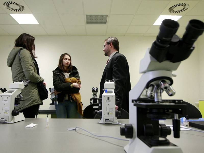 Dny otevřených dveří na Lékařské fakultě Ostravské Univerzity. 